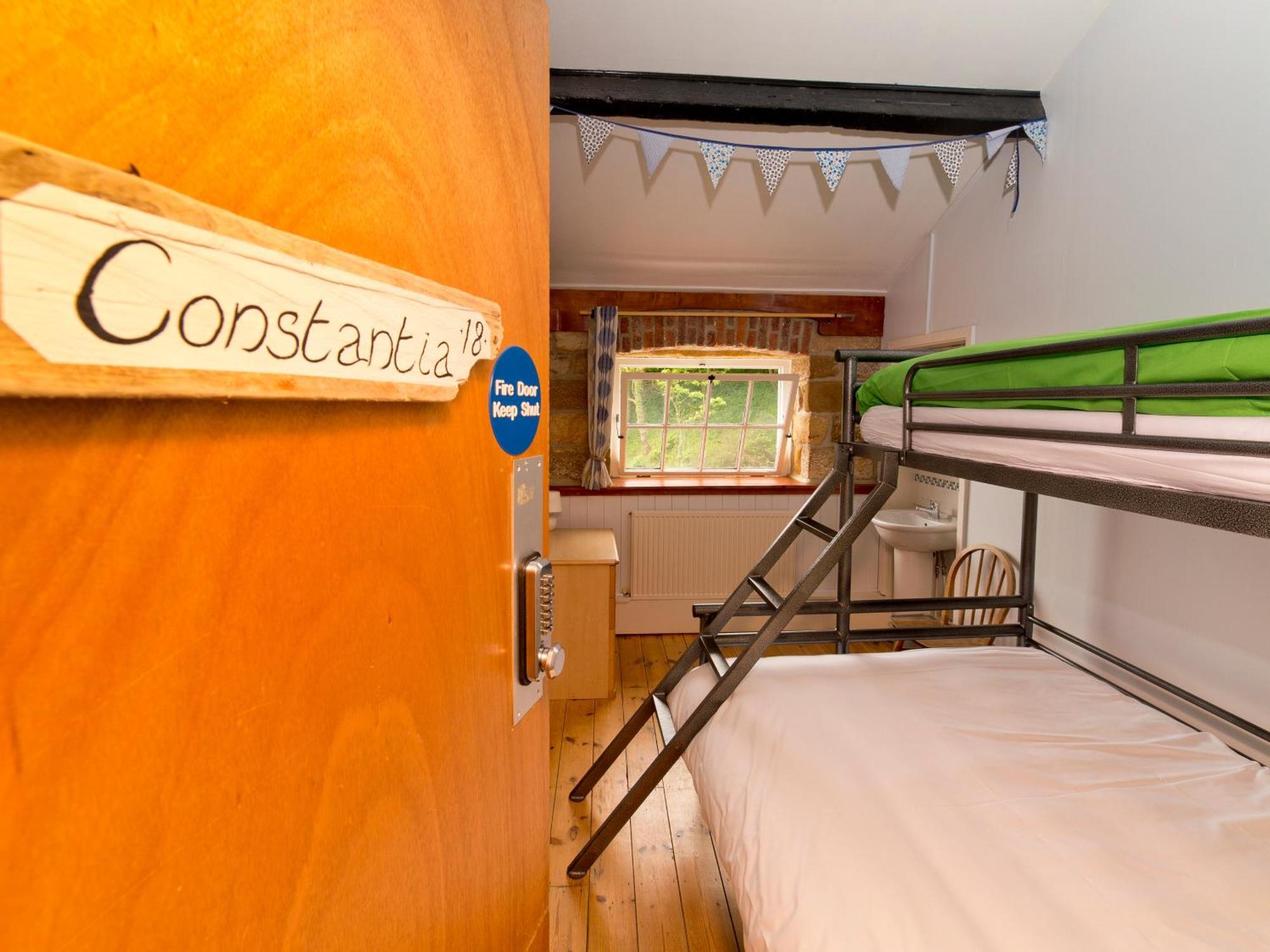 Yha Boggle Hole Hostel Fylingthorpe Ngoại thất bức ảnh