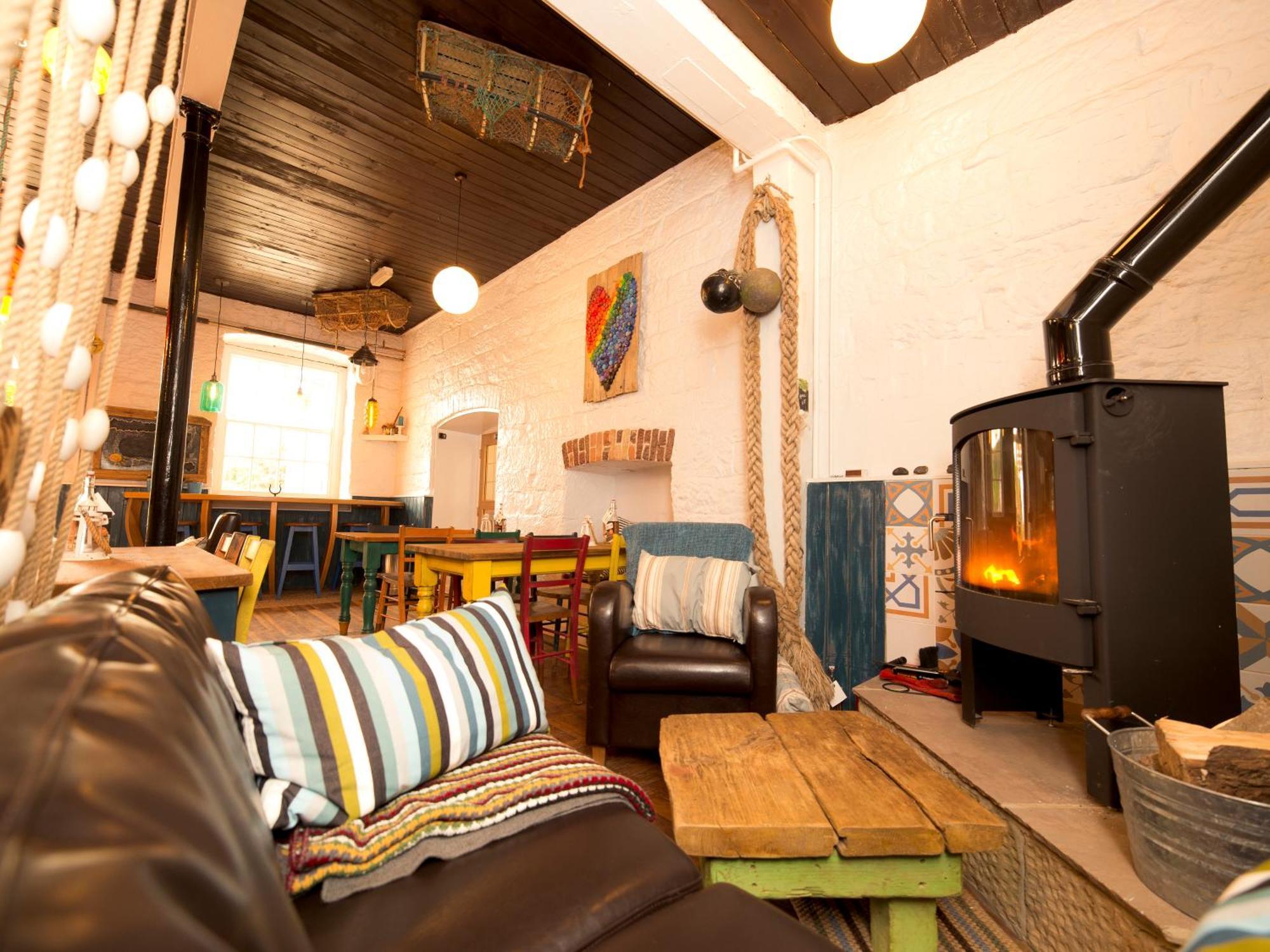 Yha Boggle Hole Hostel Fylingthorpe Ngoại thất bức ảnh